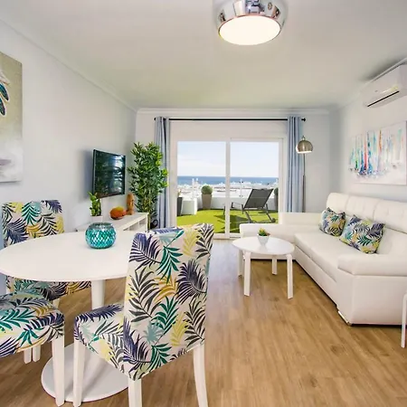 Flower 23 פלאיה הונדה